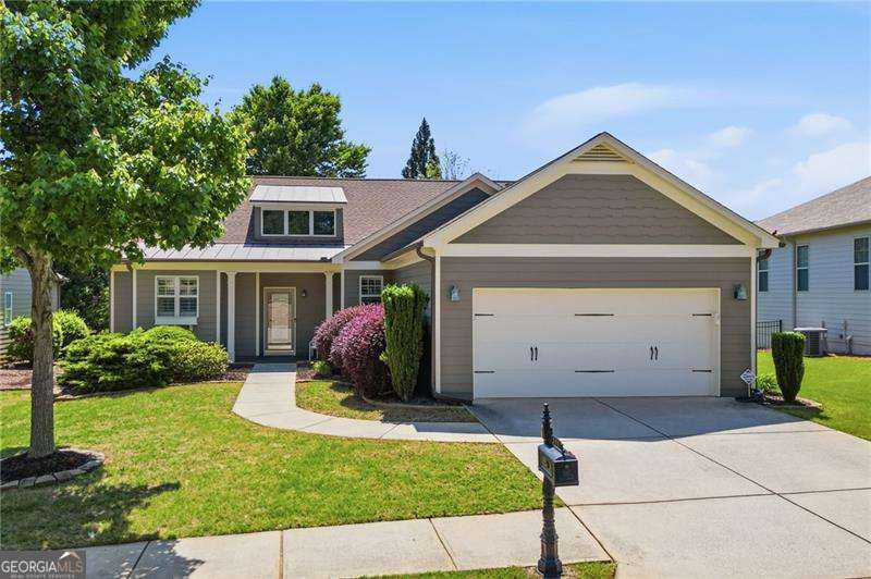 424 Larkspur DR