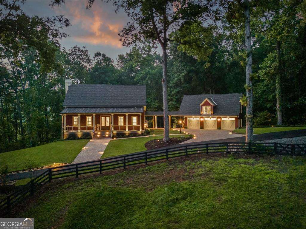 2425 Birmingham RD