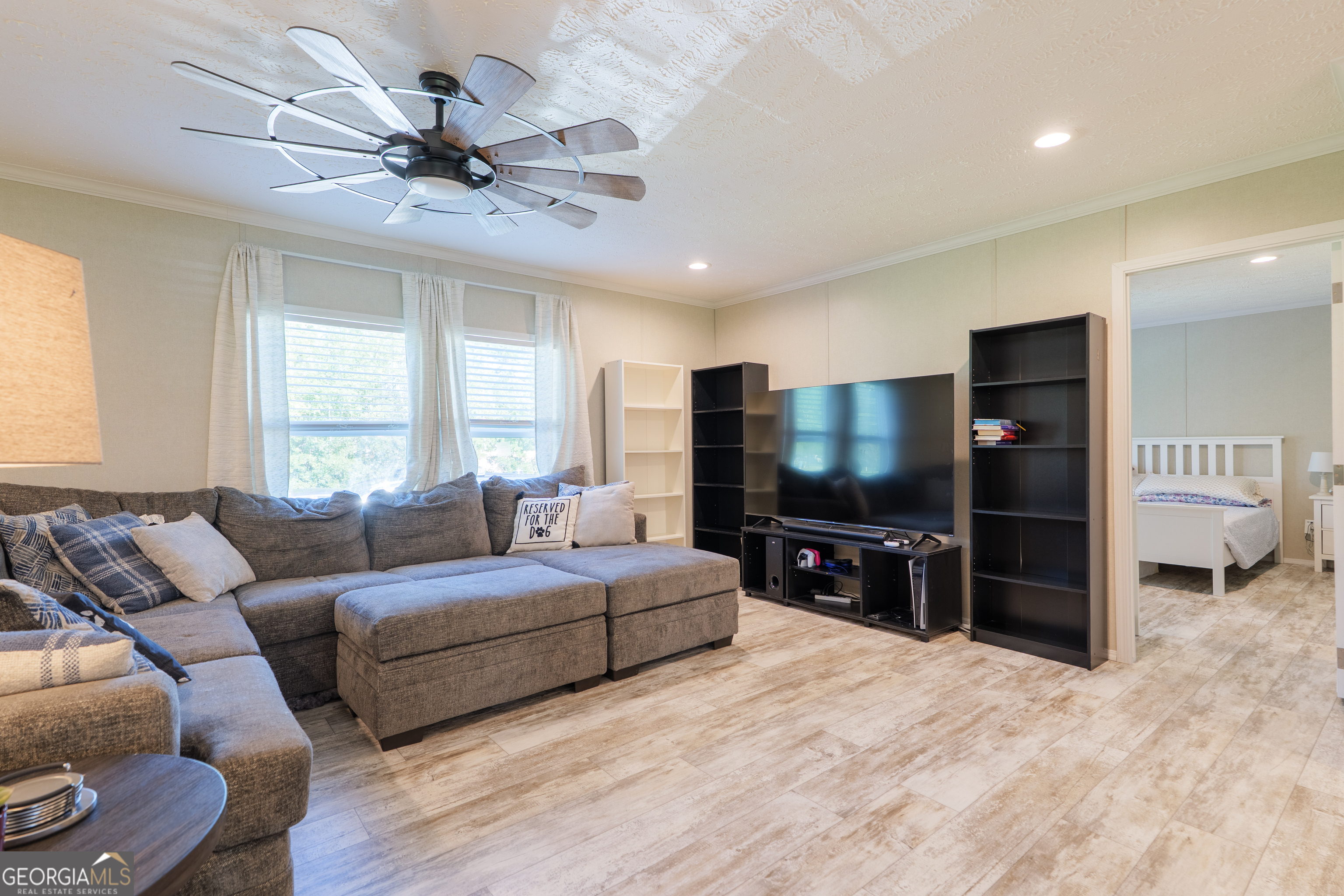 6054 Glenn Road
