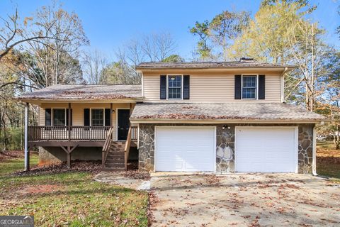 Photo of 632 Cloudland Drive, Stockbridge, GA 30281 (MLS # 10650310)