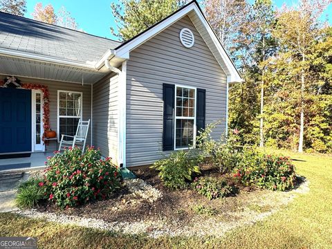 A home in Mount Airy