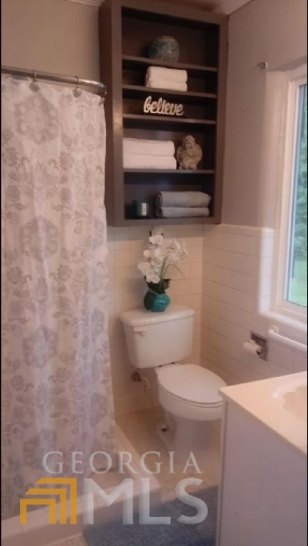 Photo of 402 S Lake Drive, Sylvania, GA 30467 (MLS # 10726682)