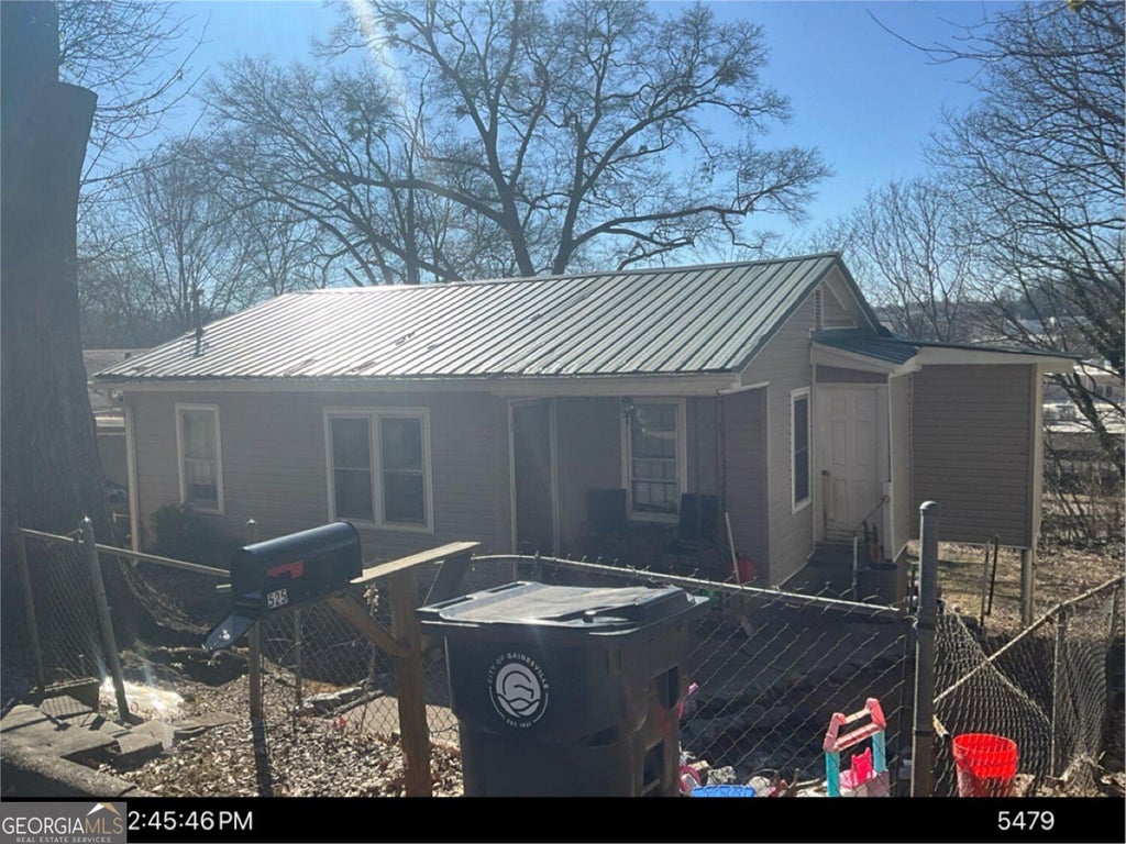 Photo of 525 Shaw Drive, Gainesville, GA 30501 (MLS # 10880423)