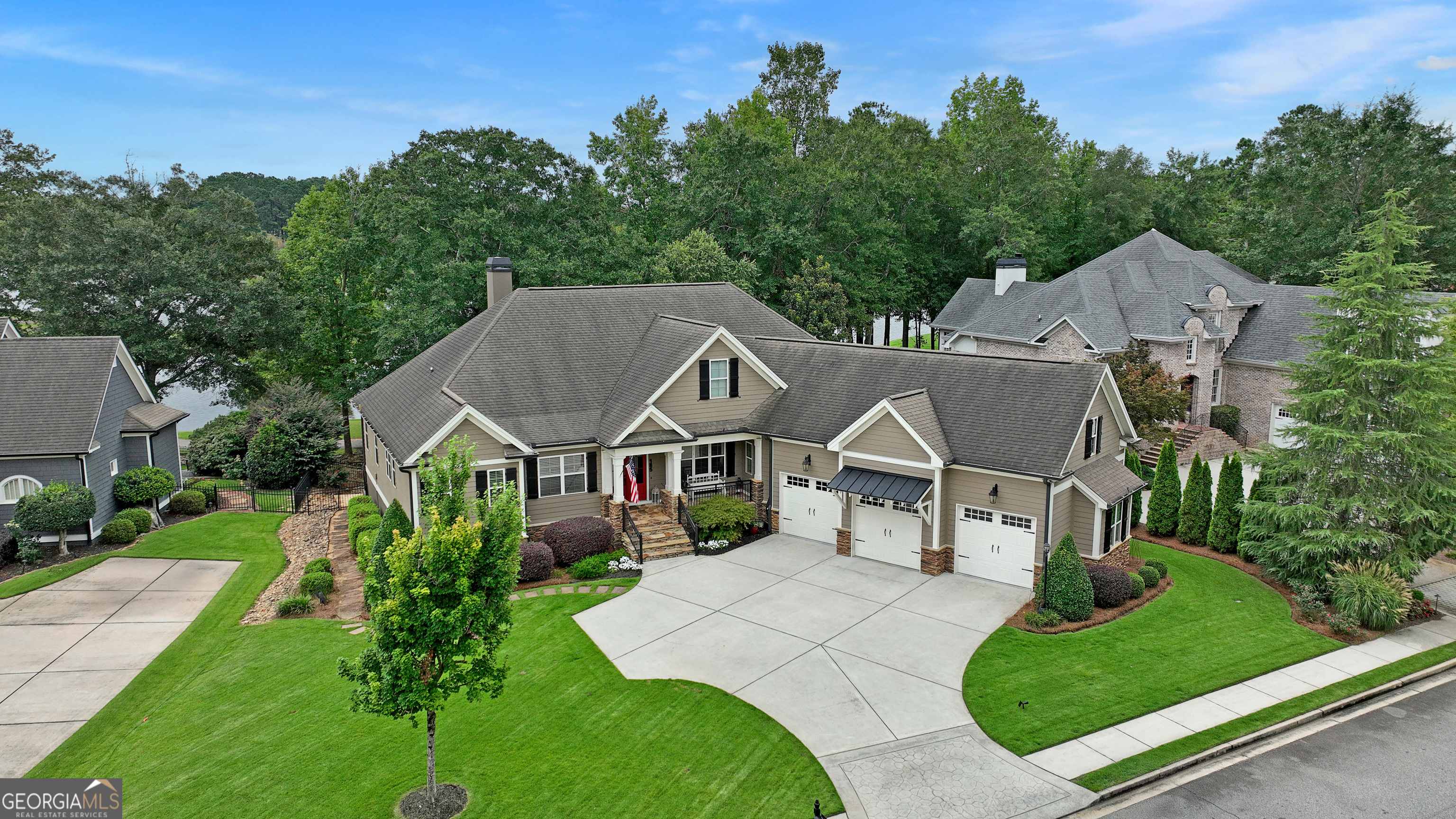 185 Lake Shore DR