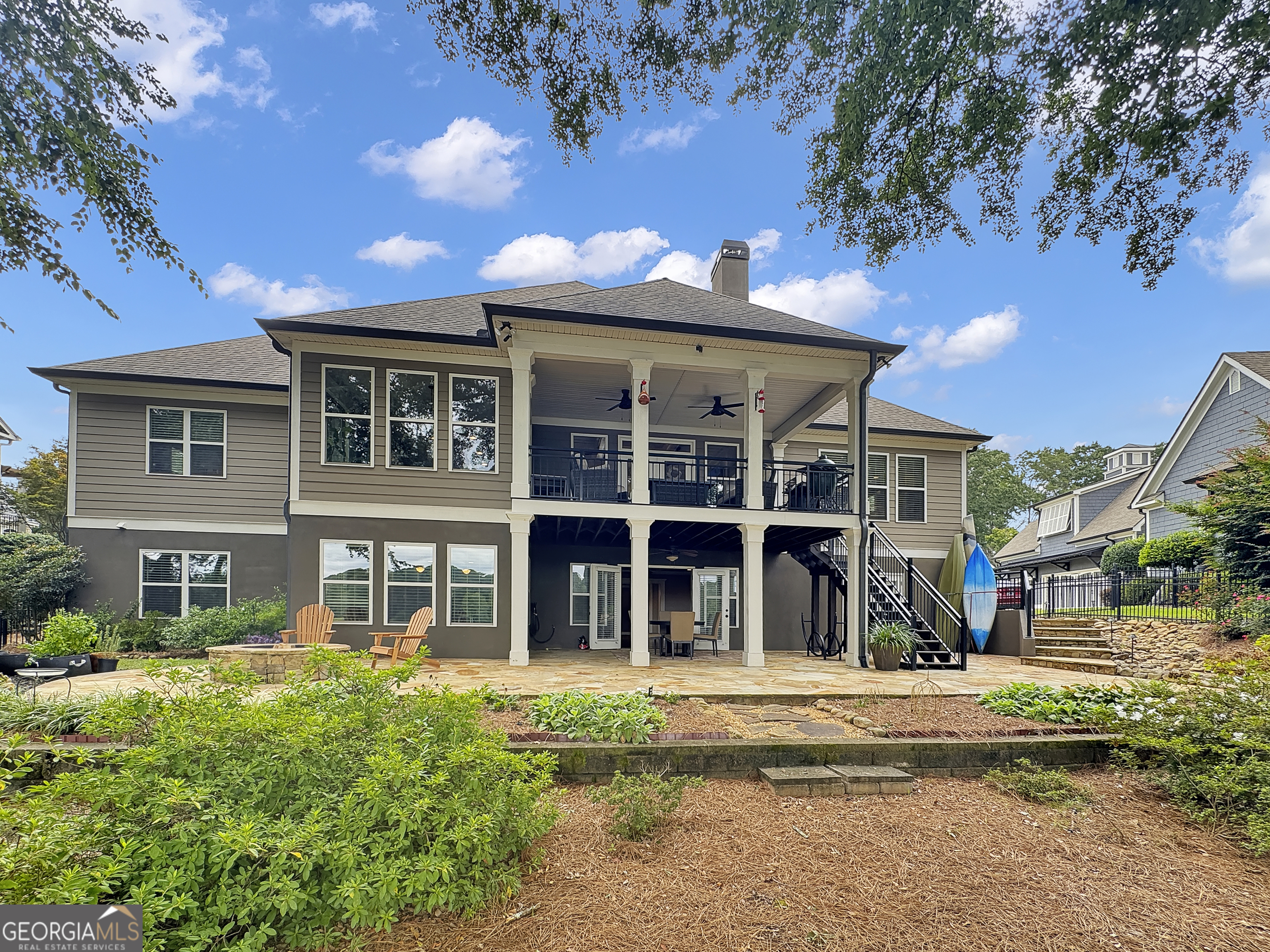 185 Lake Shore DR