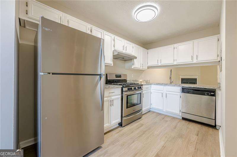 3754 Meadow Creek DR