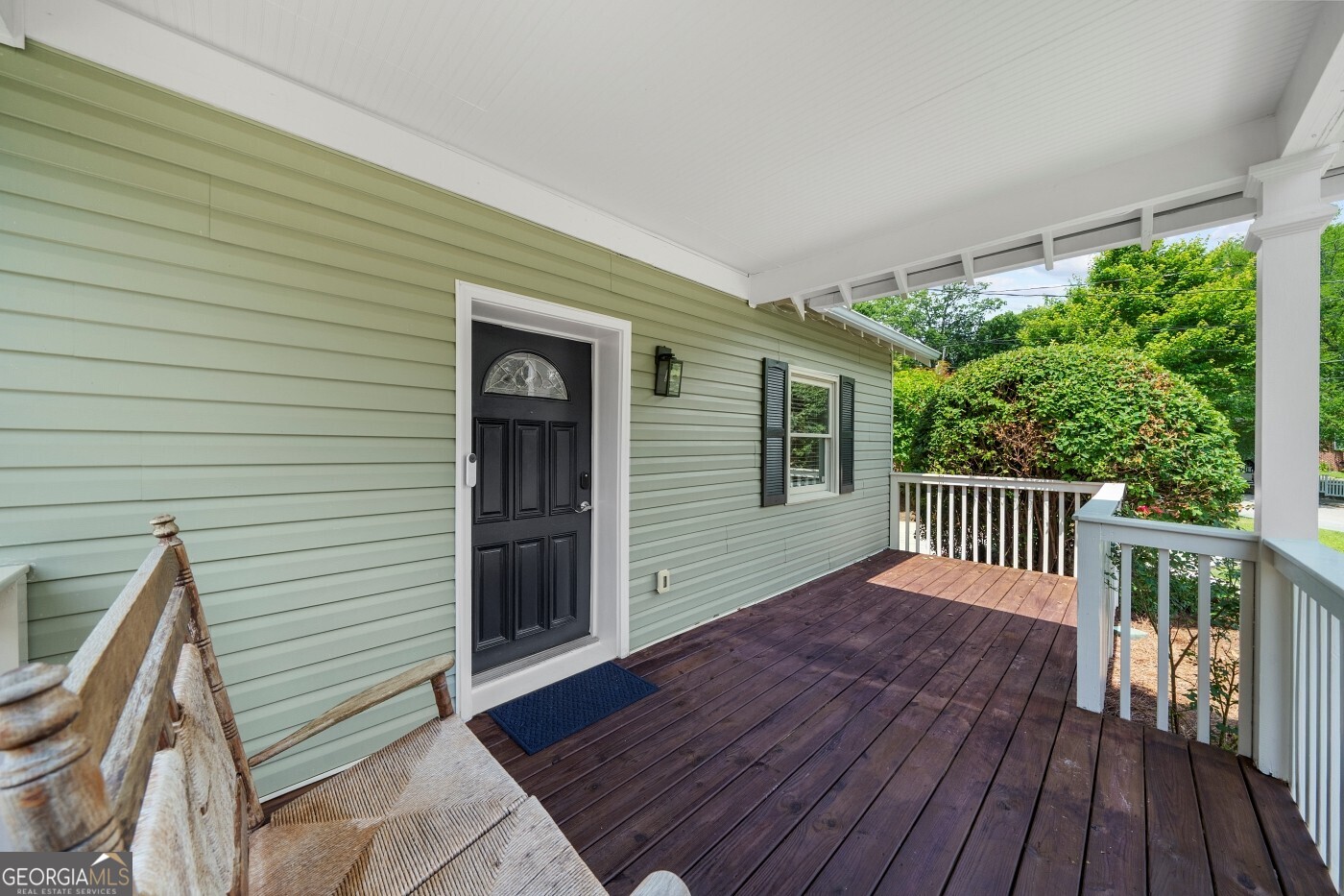 176 Rockyford RD NE