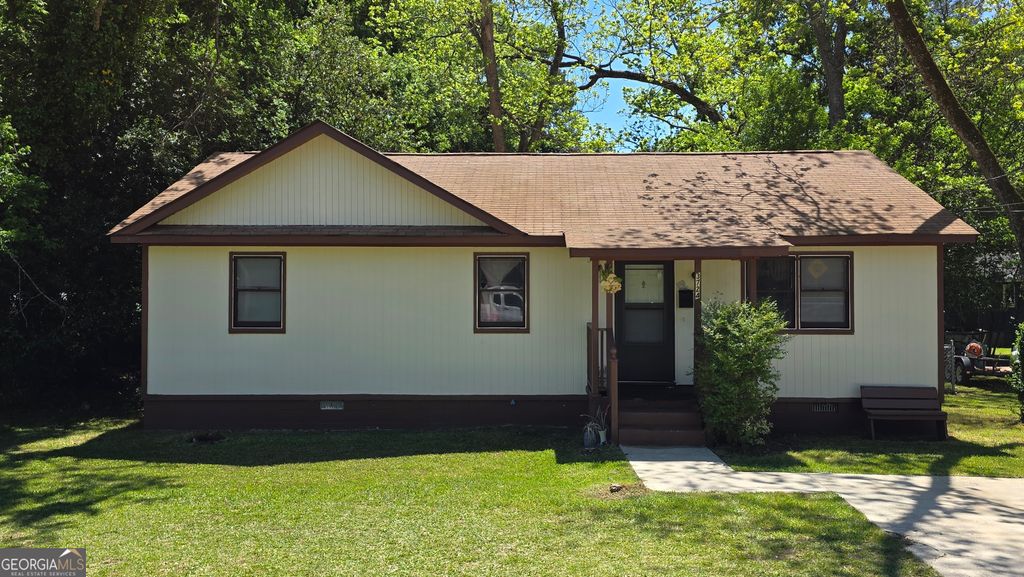 Photo of 3724 Log Cabin Drive, Macon, GA 31204 (MLS # 10727184)