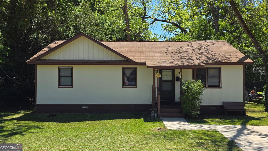 Photo of 3724 Log Cabin Drive, Macon, GA 31204 (MLS # 10727184)