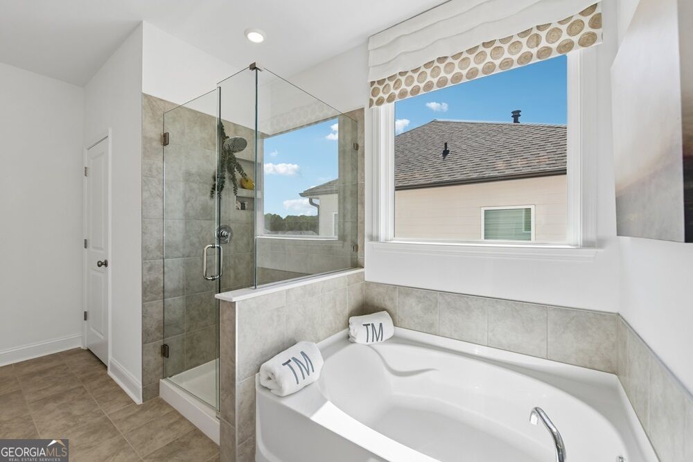 660 Nichols Farm CIR
