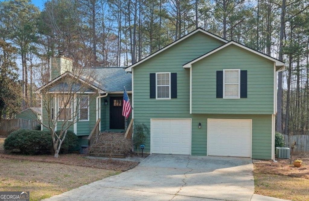 Photo of 629 Locust Road, Locust Grove, GA 30248 (MLS # 10716121)