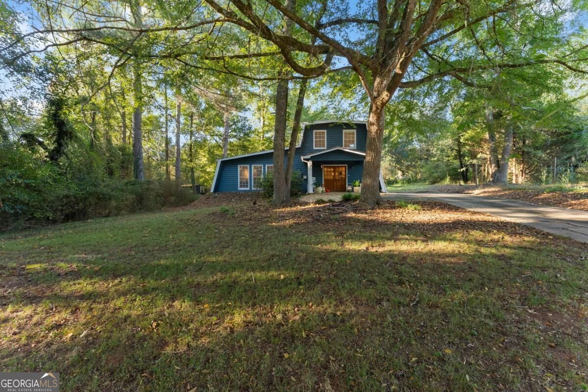 100 Hidden Hills LN