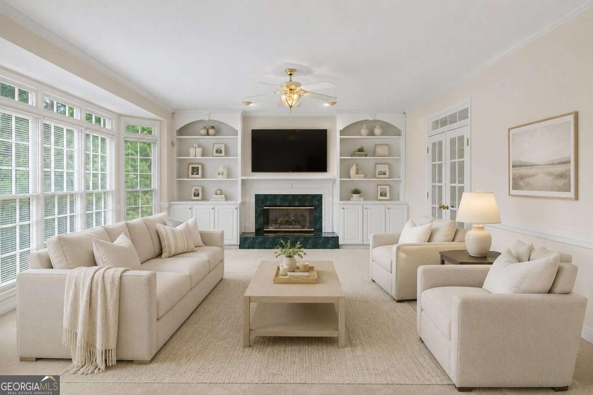 5048 Chapel Lake CIR