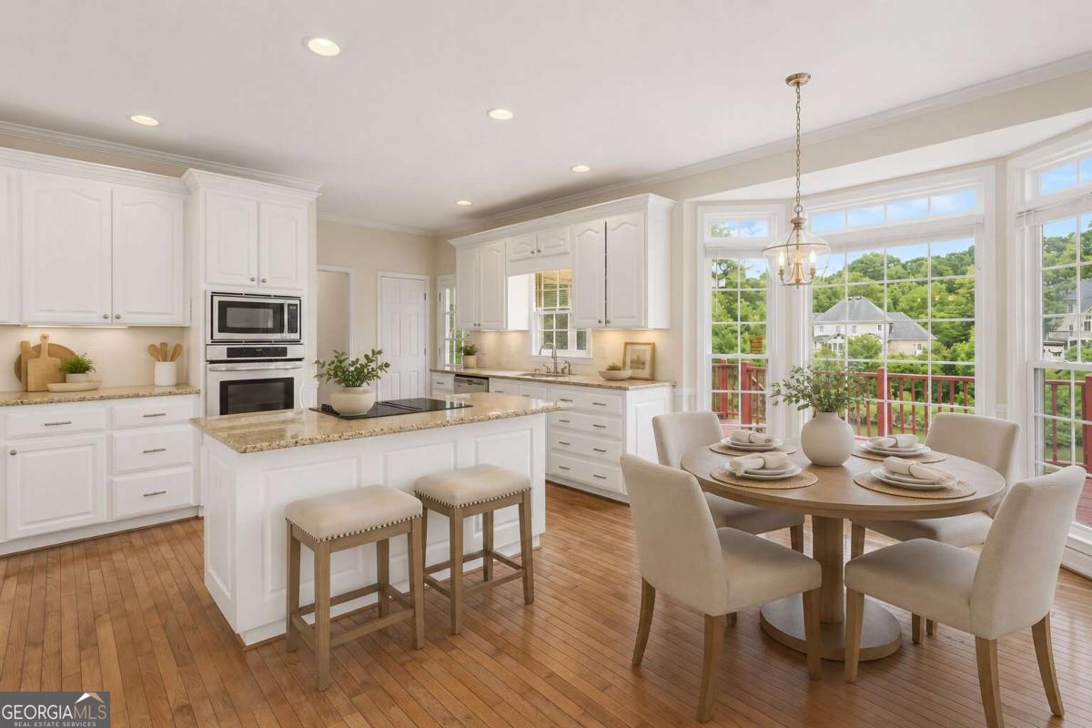 5048 Chapel Lake CIR