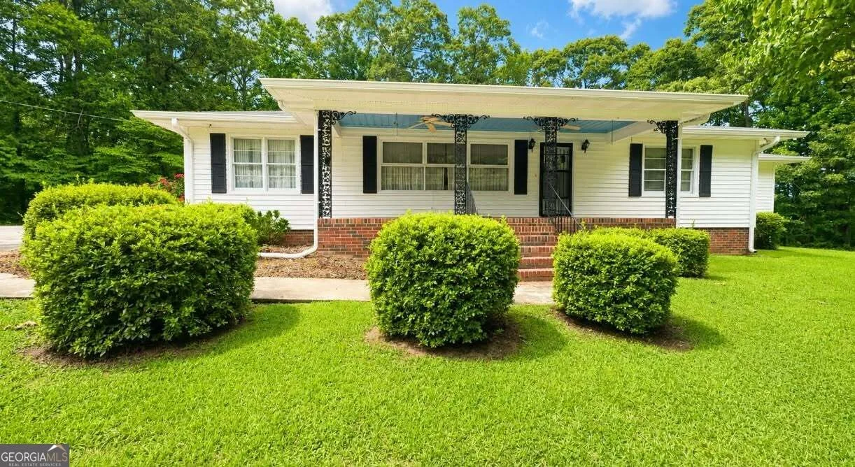 126 East Side Dr