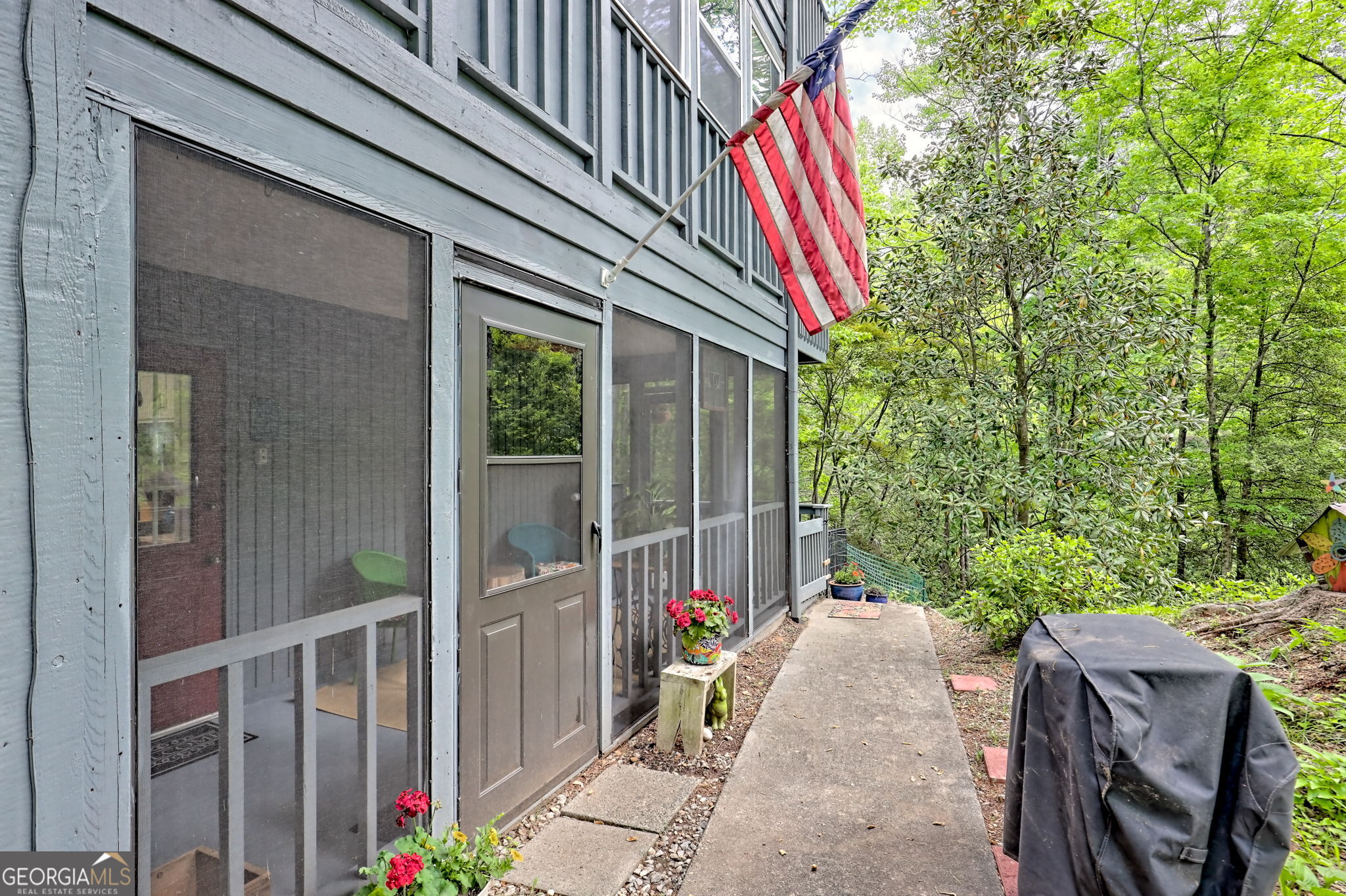 Clayton, Georgia 30525, United States, 2 Bedrooms Bedrooms, ,2 BathroomsBathrooms,Residential,Active,127326