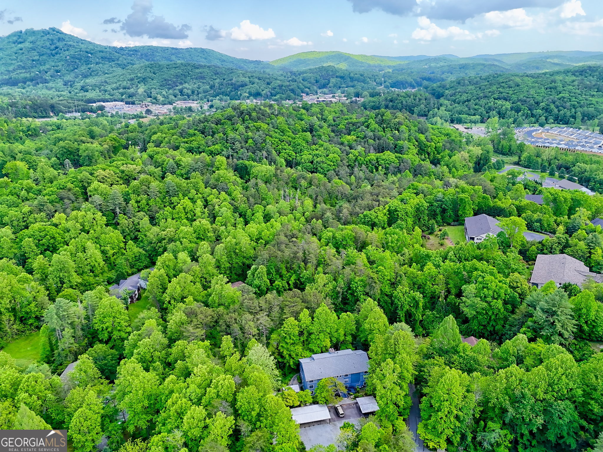 Clayton, Georgia 30525, United States, 2 Bedrooms Bedrooms, ,2 BathroomsBathrooms,Residential,Active,127326