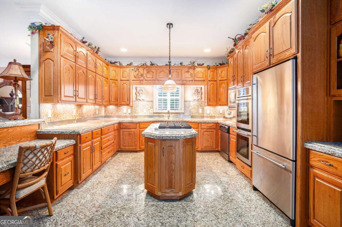 122 Tara DR