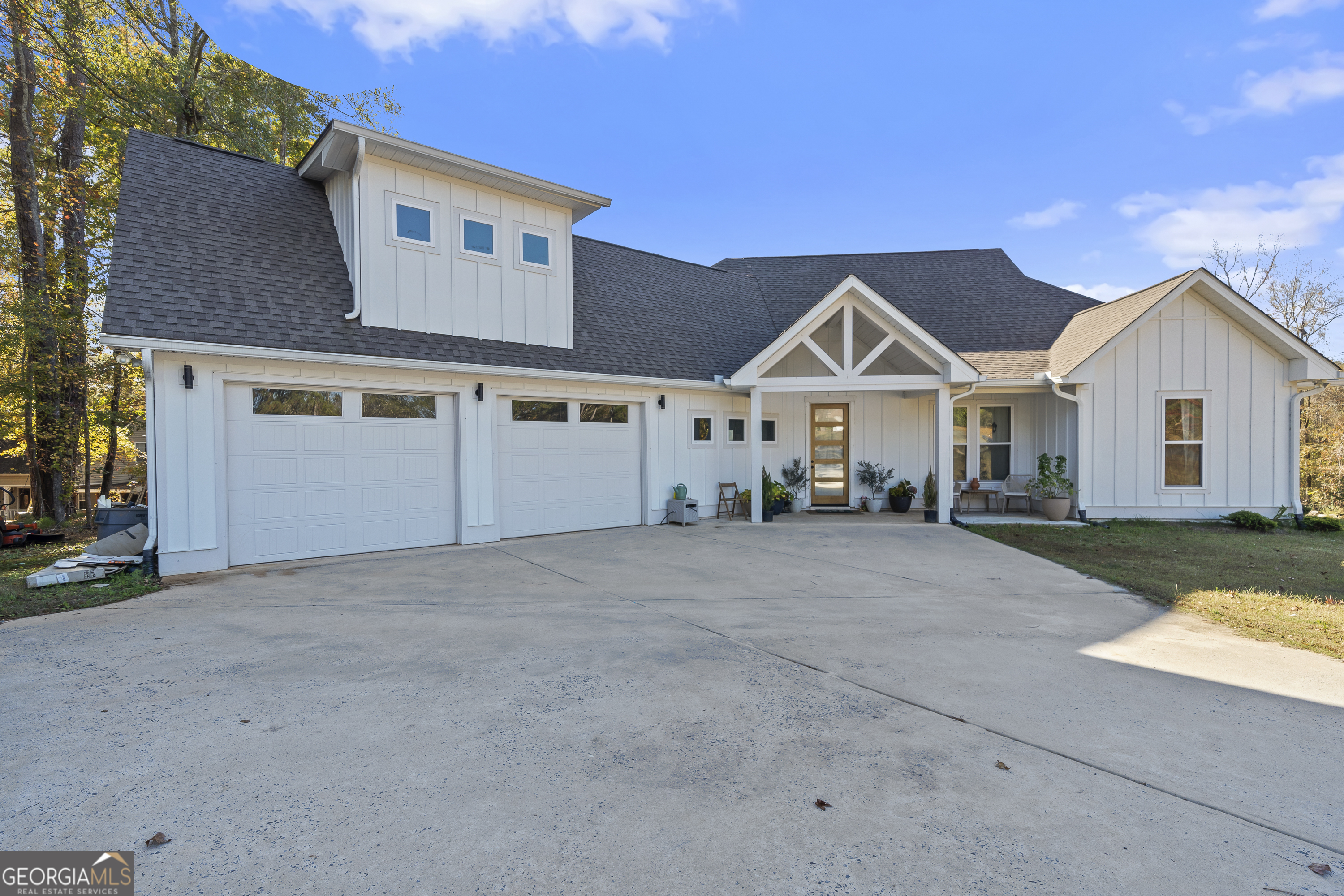 131 Cords Bridge RD NE