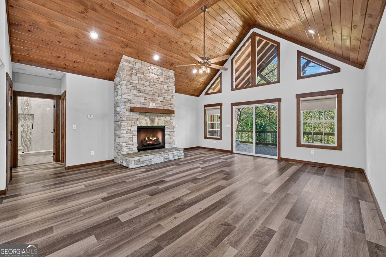 236 Ivy DR