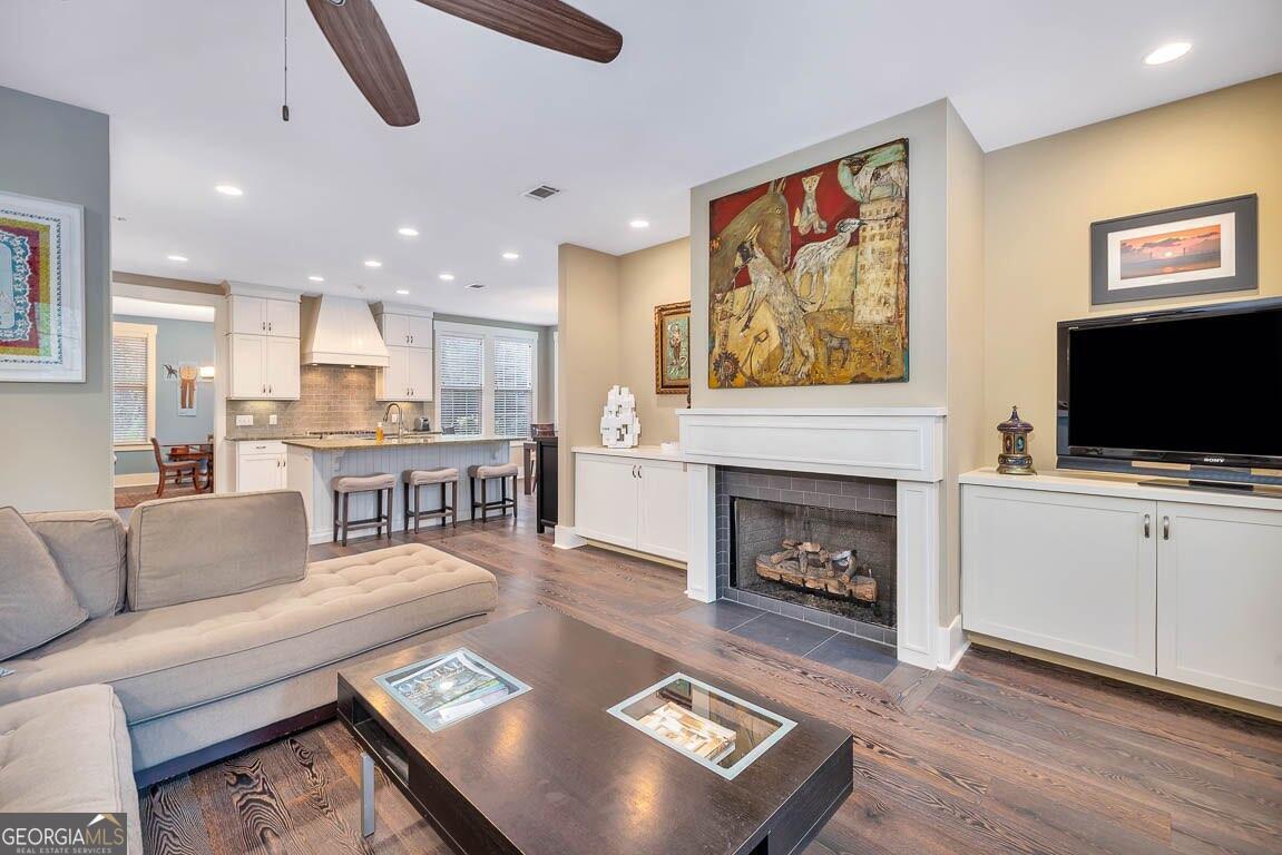 Dunbar Acres - Residential