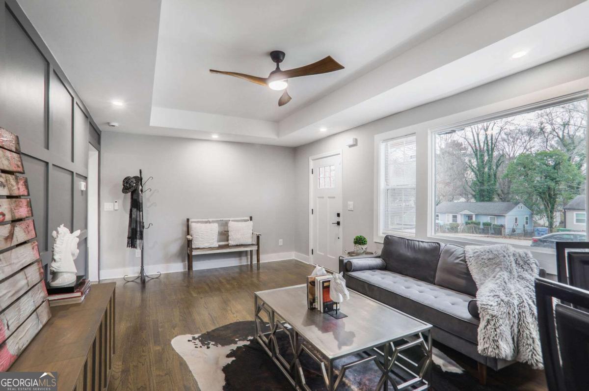 1459 KENILWORTH DR SW