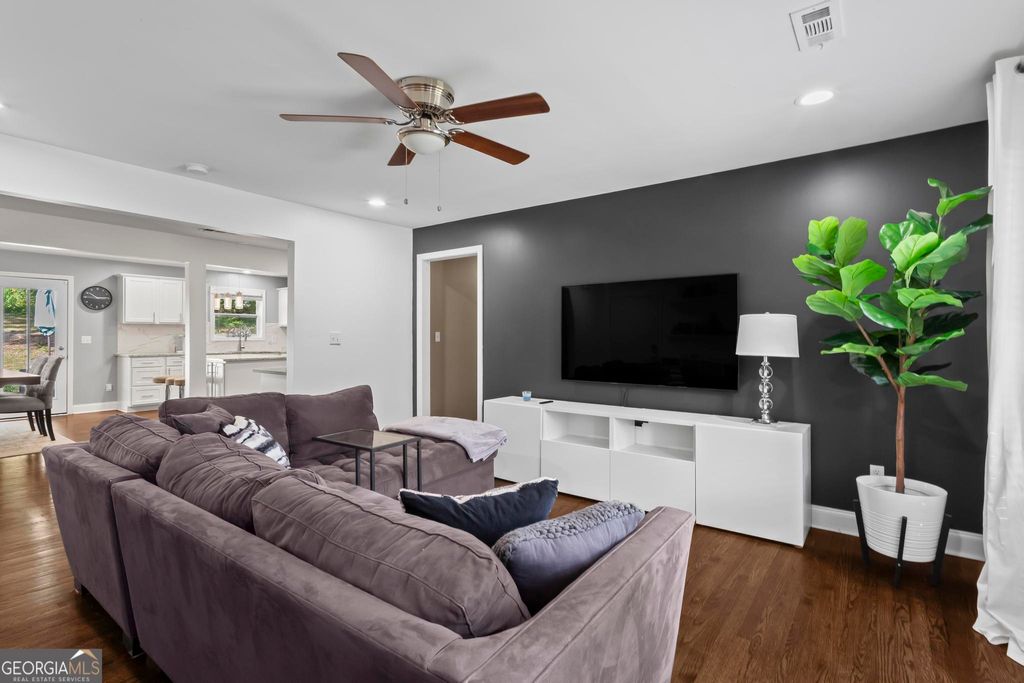 Photo of 2618 Birch Street SE, Smyrna, GA 30080 (MLS # 10670864)