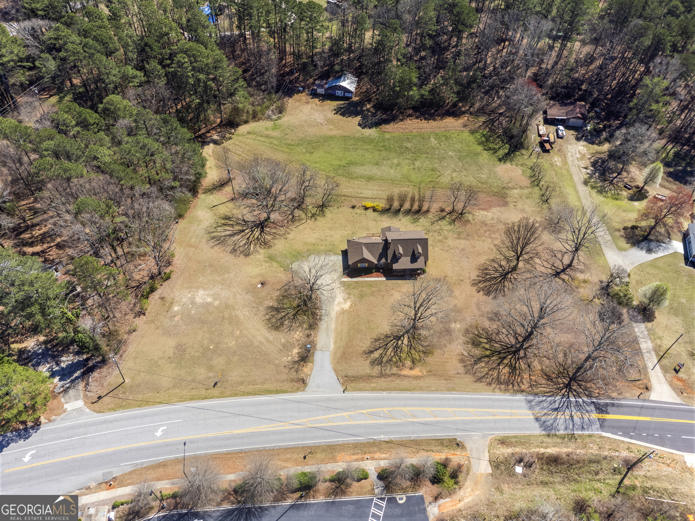 3436 Fence RD