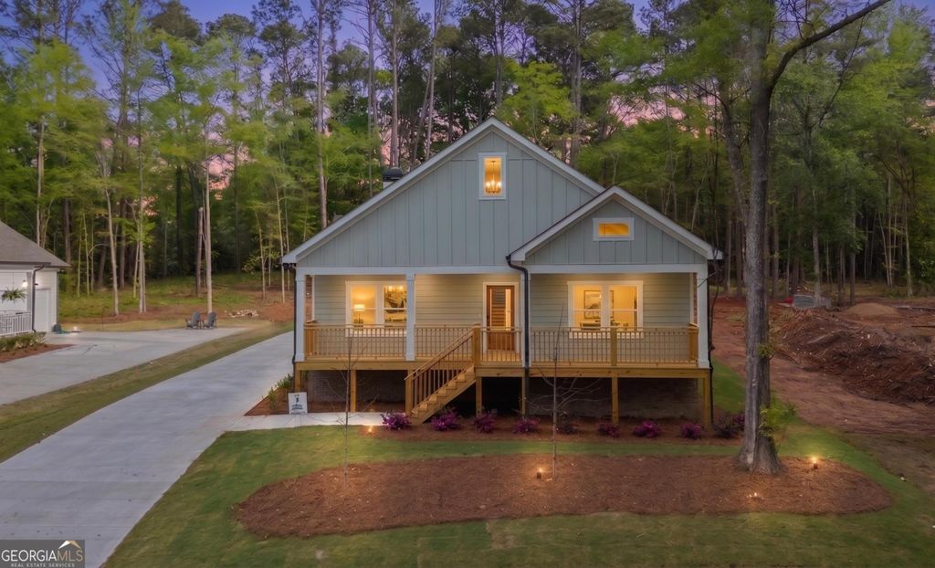 Photo of 5173 Martin Street SE, Covington, GA 30014 (MLS # 10776050)