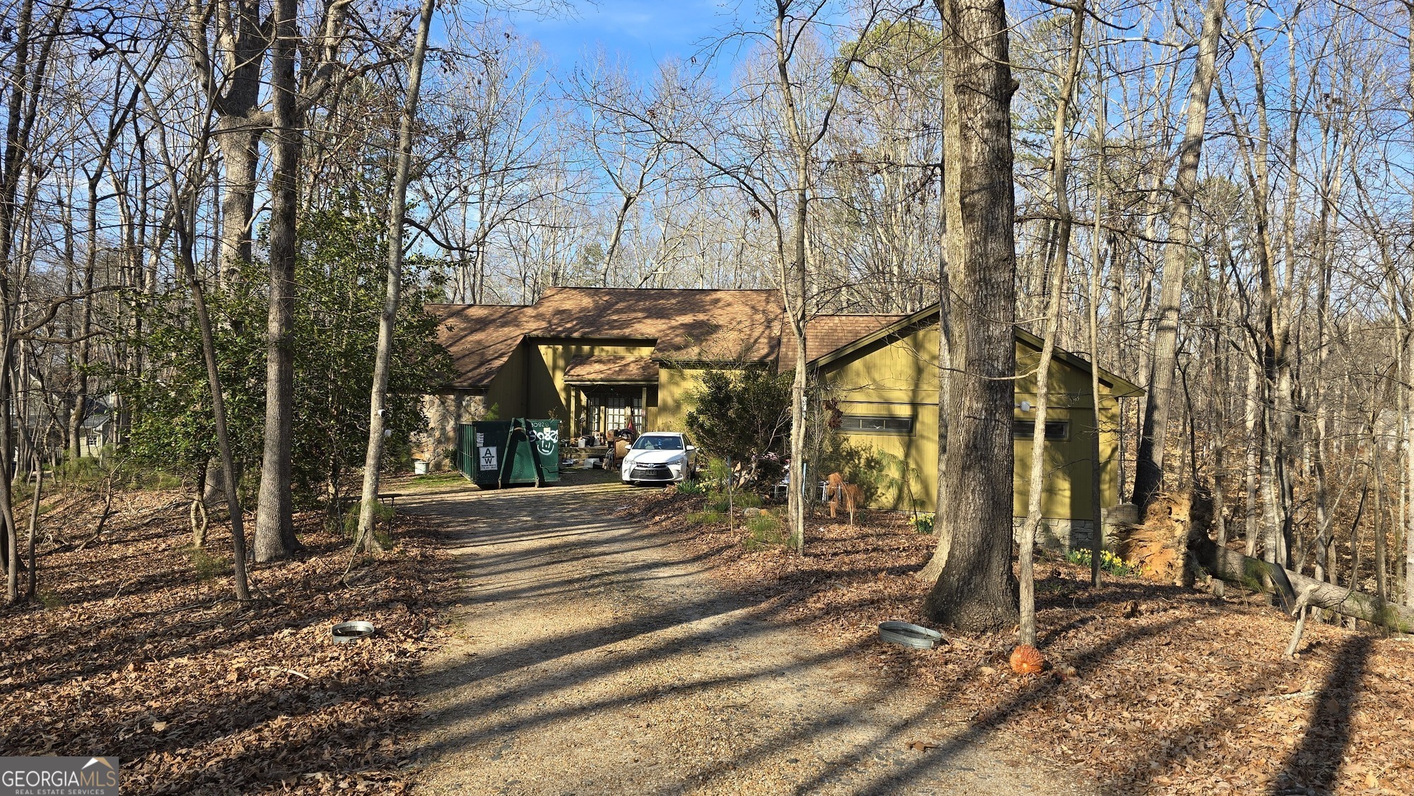 4585 Settles Bridge RD