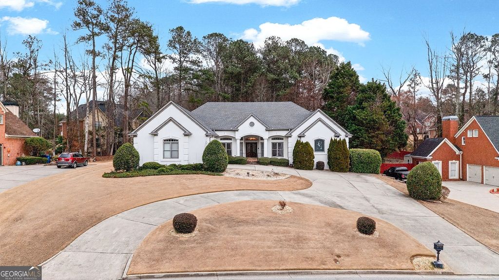 Photo of 1235 Regency Center Drive SW, Atlanta, GA 30331 (MLS # 10696260)