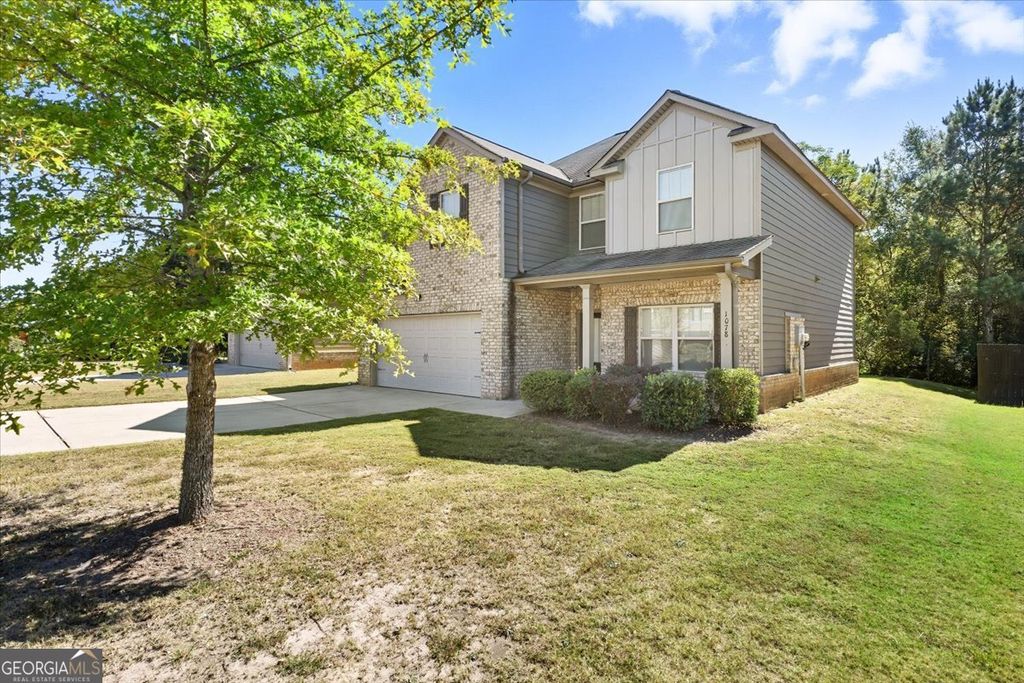 Photo of 1078 Hartwell Road, Locust Grove, GA 30248 (MLS # 10632696)