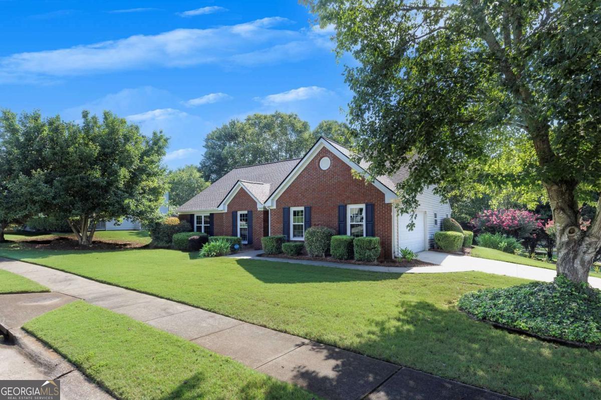 4054 Mount Vernon DR