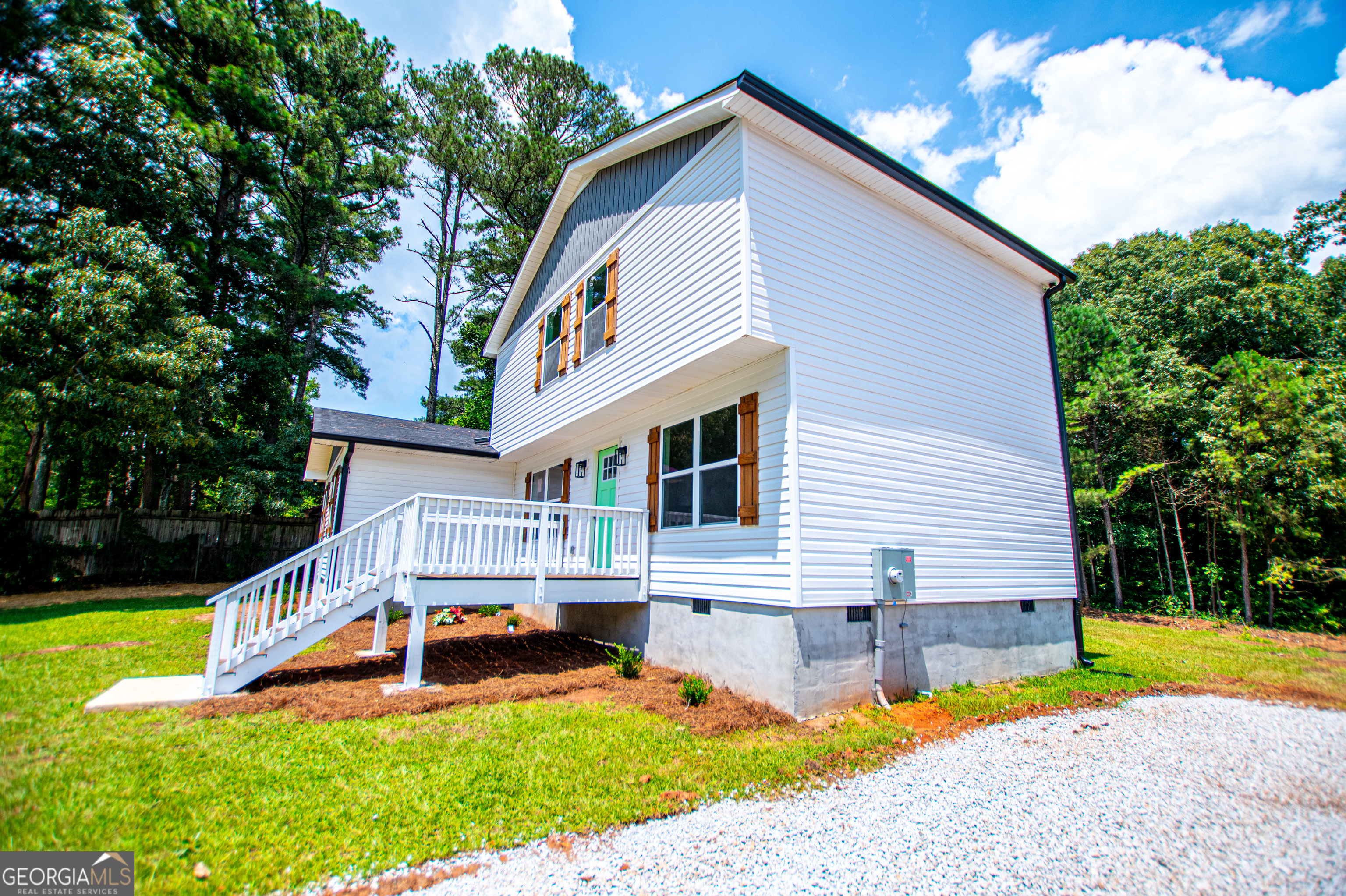 338 Pine Brook DR