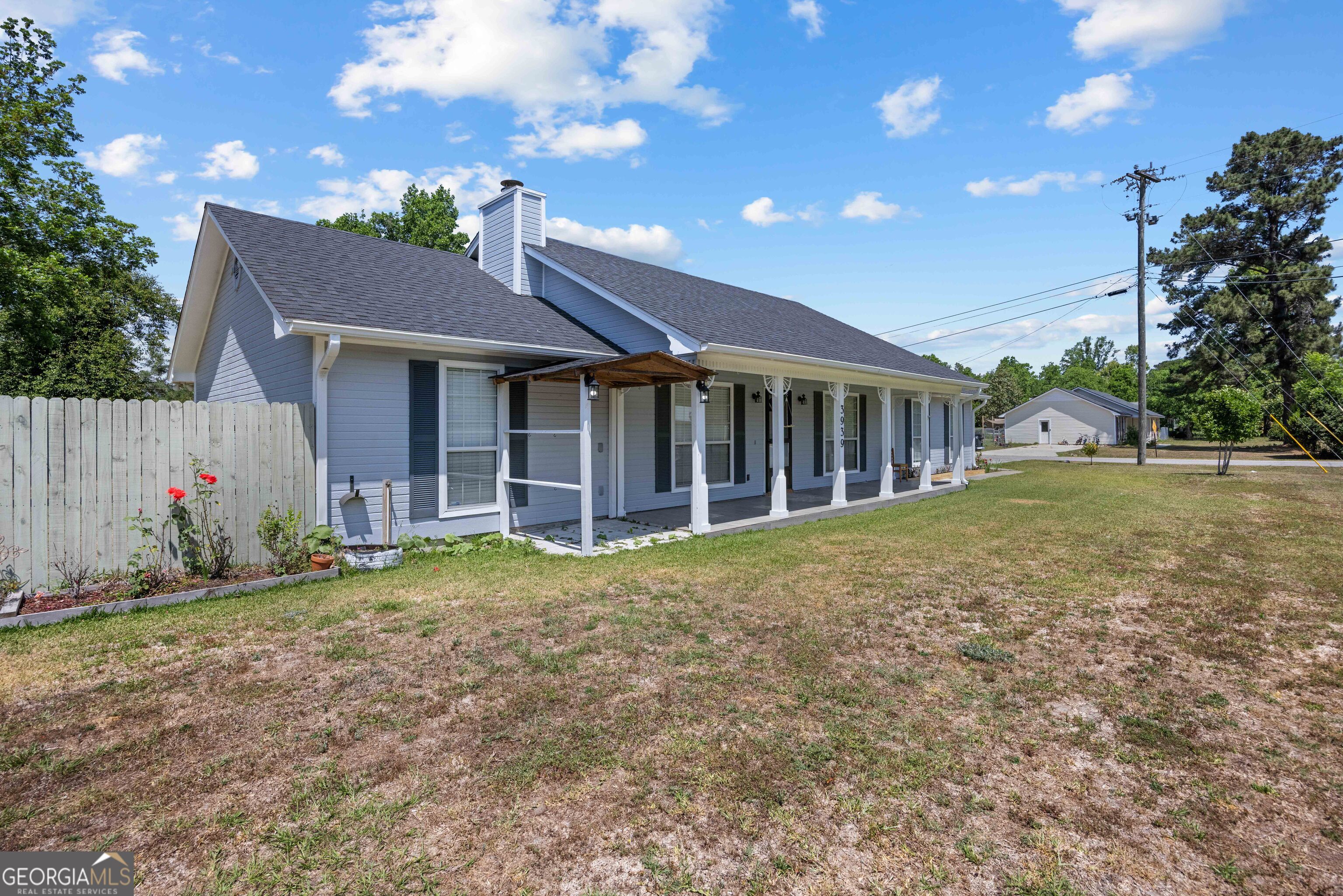 3939 Cat Creek RD