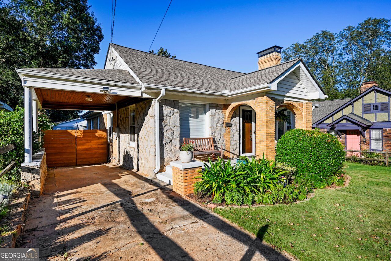 1385 Jefferson AVE