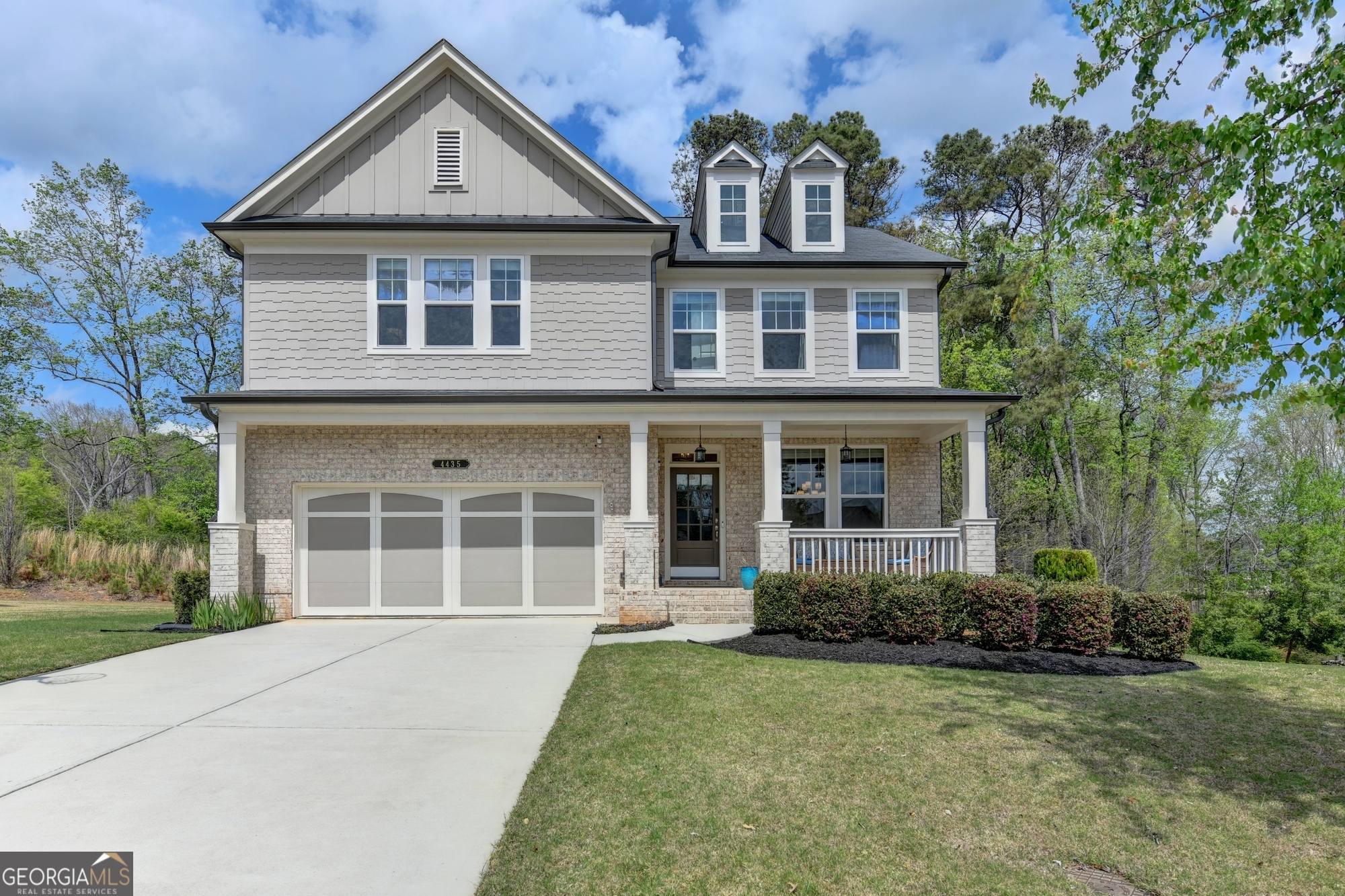 4435 Hager CT