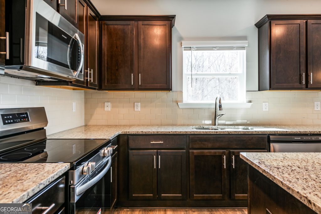 Photo of 1157 Barrington Place Way, Macon, GA 31220 (MLS # 10754264)