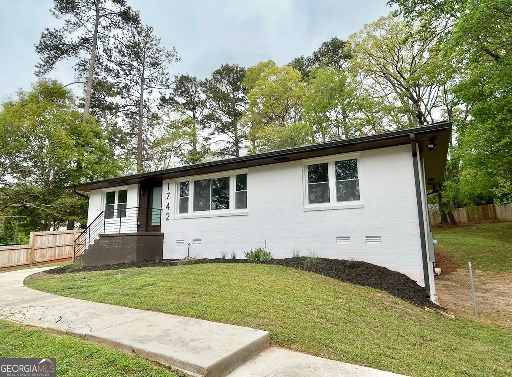 Photo of 1742 Constitution RD Rd SE, Atlanta, GA 30016 (MLS # 10729995)