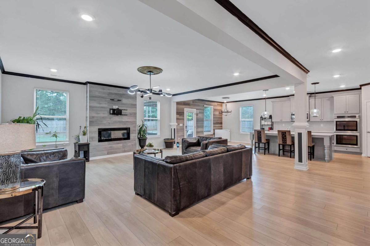Flakes Mill - Residential