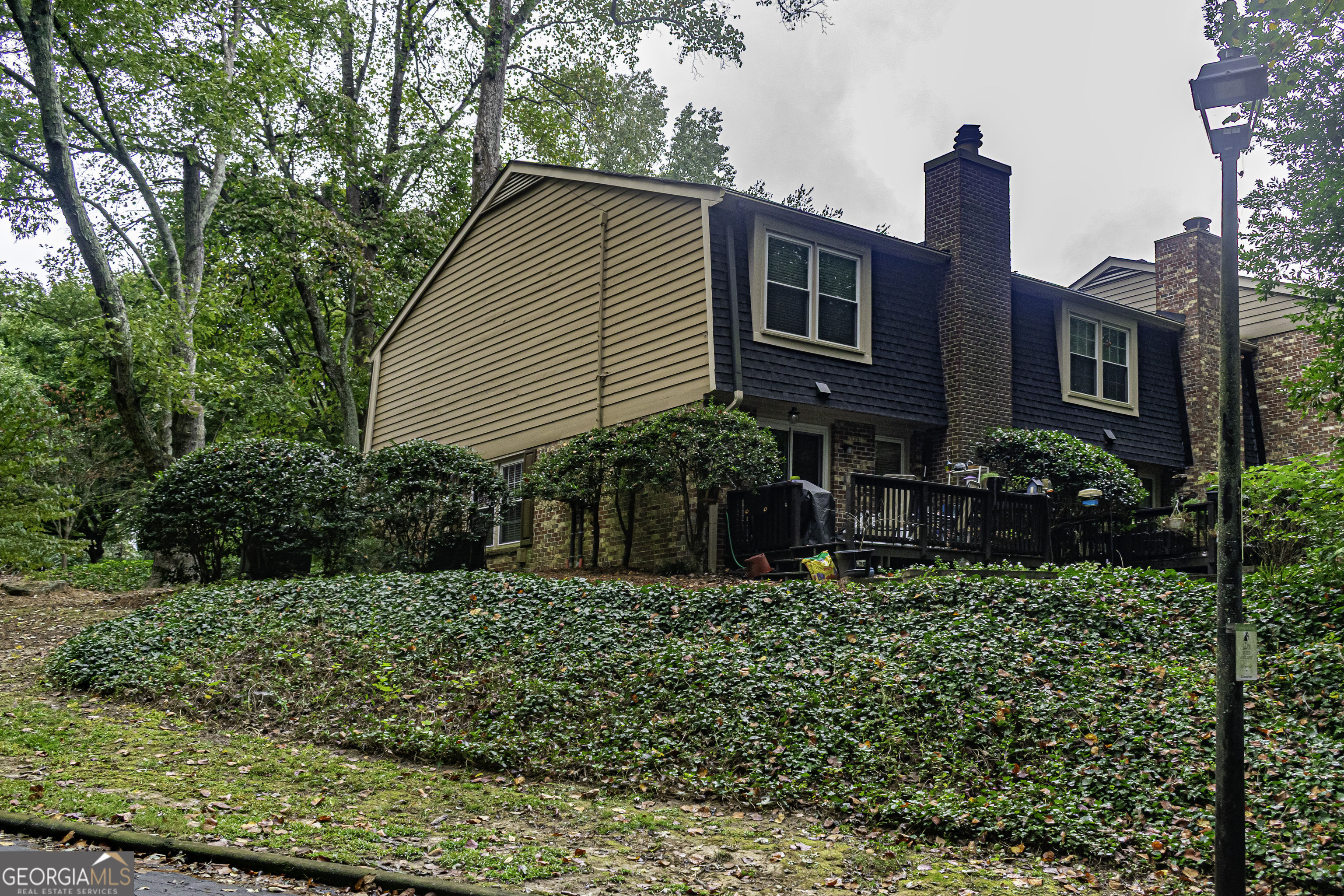 Northlake Condominum - Residential