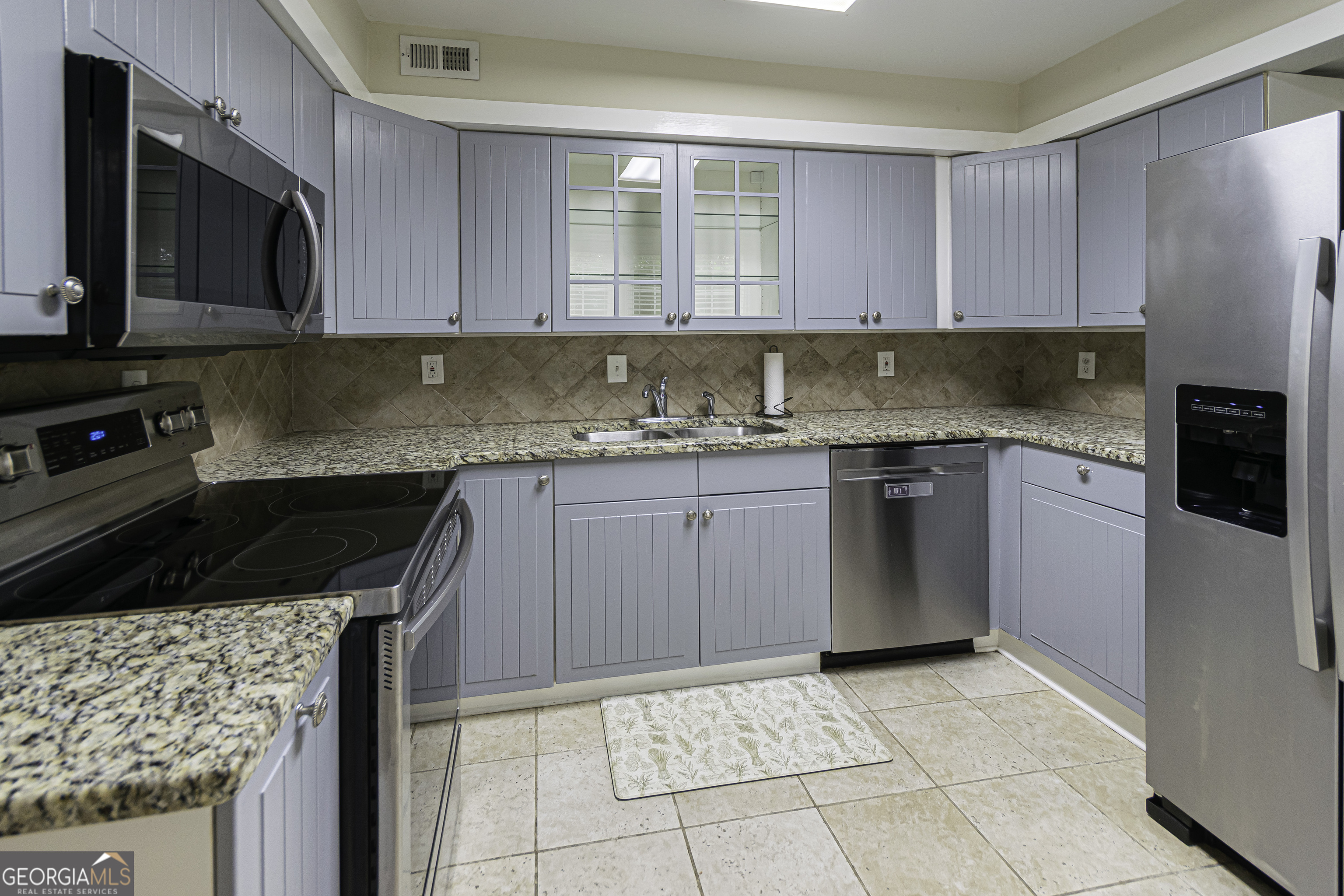 Northlake Condominum - Residential