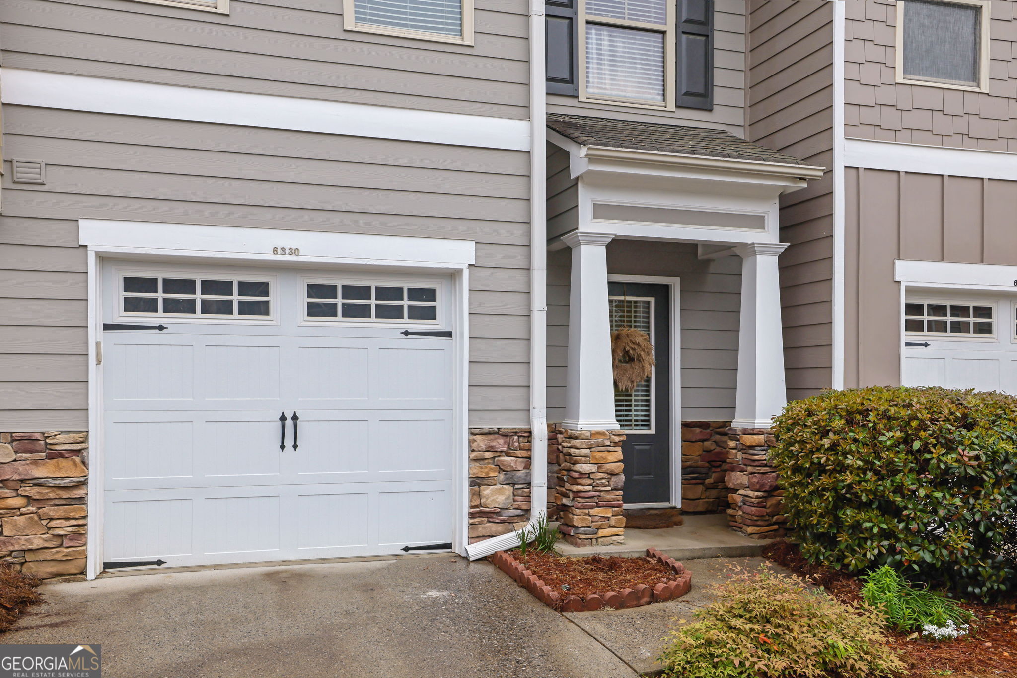 Rosewood Park Townhomes - Residential