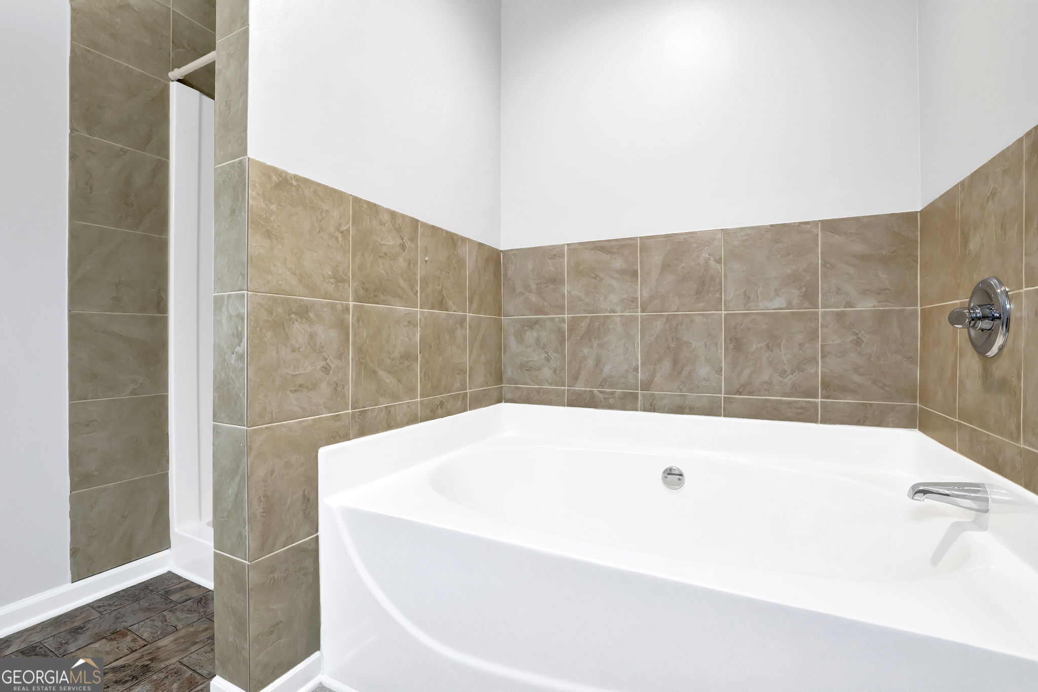 Rosewood Park Townhomes - Residential