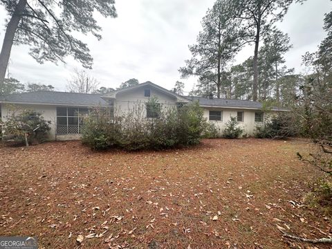 A home in Adel