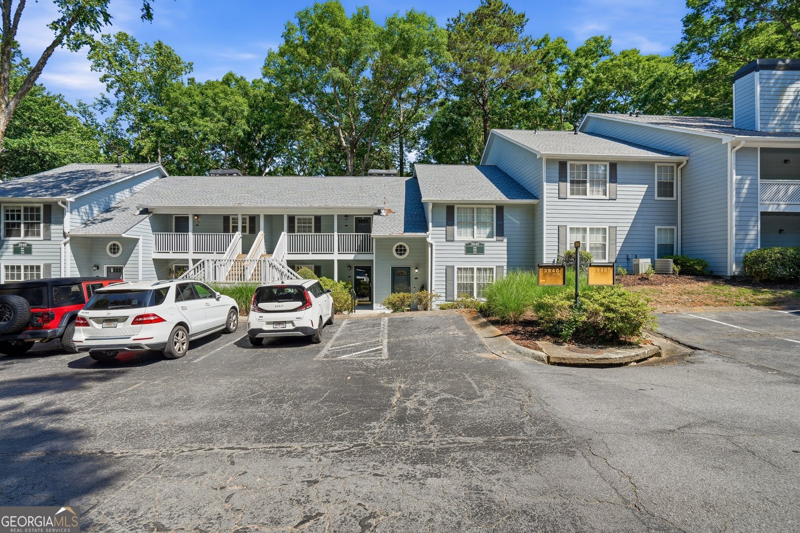 3940 Riverlook PKWY SE 103