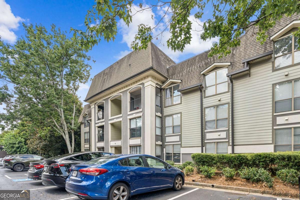 2657 Lenox RD NE N-185-3