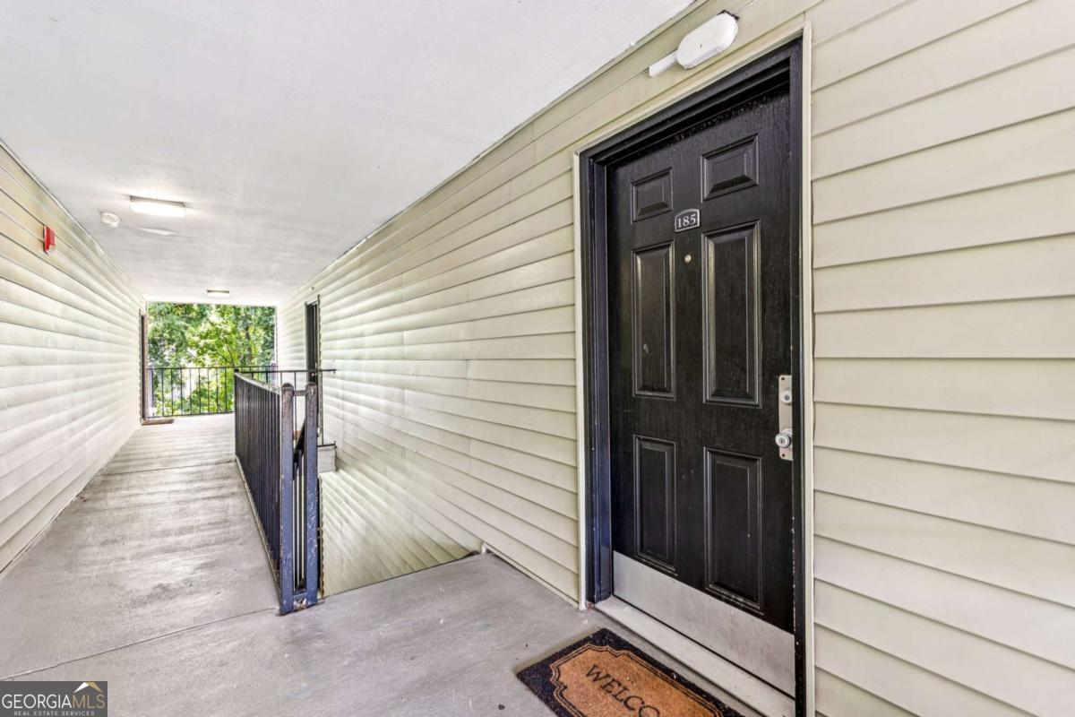 2657 Lenox RD NE N-185-3