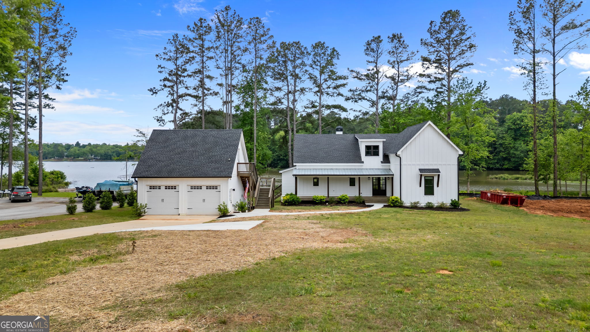 1001 Sugar Hill WAY