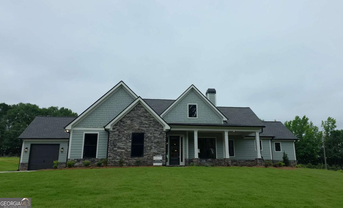 105 Maney DR